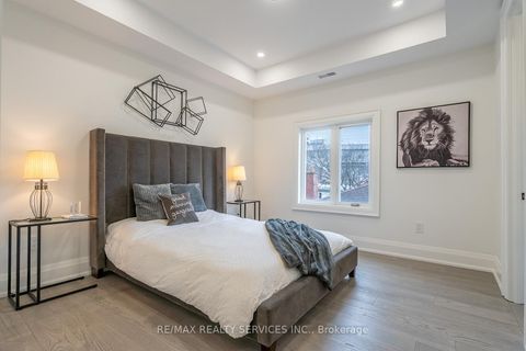 Photo 41 at 3 Bonnyview Drive, Queensway, Toronto