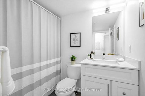 Photo 11 at 2085 - 65 George Appleton Way, CFB, Toronto