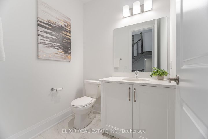 Photo 21 at 33 Sculpture Garden Lane, Kleinburg, Vaughan