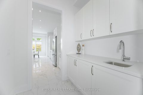 Photo 16 at 33 Sculpture Garden Lane, Kleinburg, Vaughan