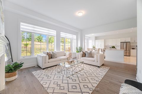 Photo 18 at 33 Sculpture Garden Lane, Kleinburg, Vaughan