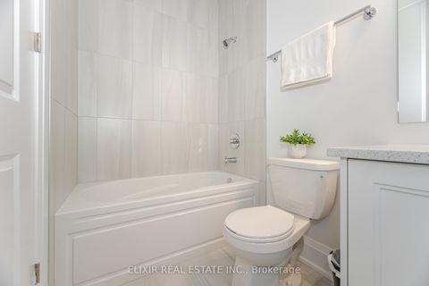 Photo 40 at 33 Sculpture Garden Lane, Kleinburg, Vaughan