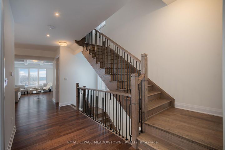 Photo 4 at 68 Spiritwood Way, Northwest Brampton, Brampton