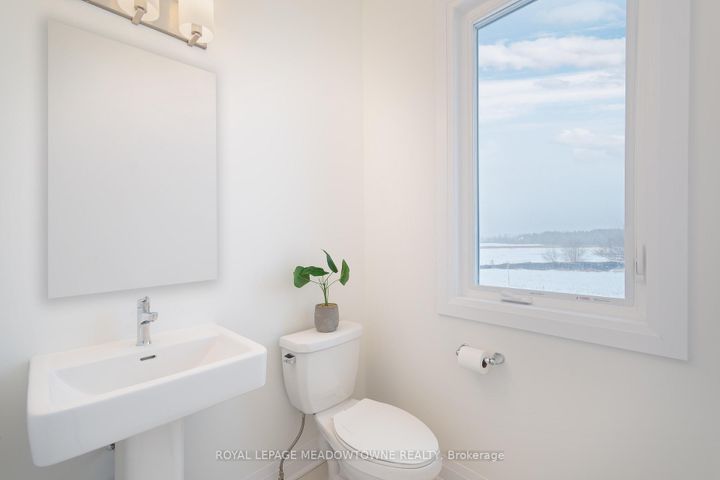 Photo 21 at 68 Spiritwood Way, Northwest Brampton, Brampton