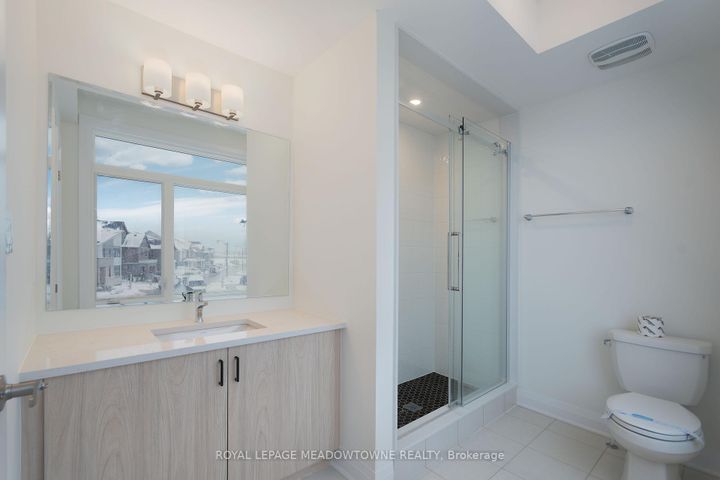 Photo 30 at 68 Spiritwood Way, Northwest Brampton, Brampton