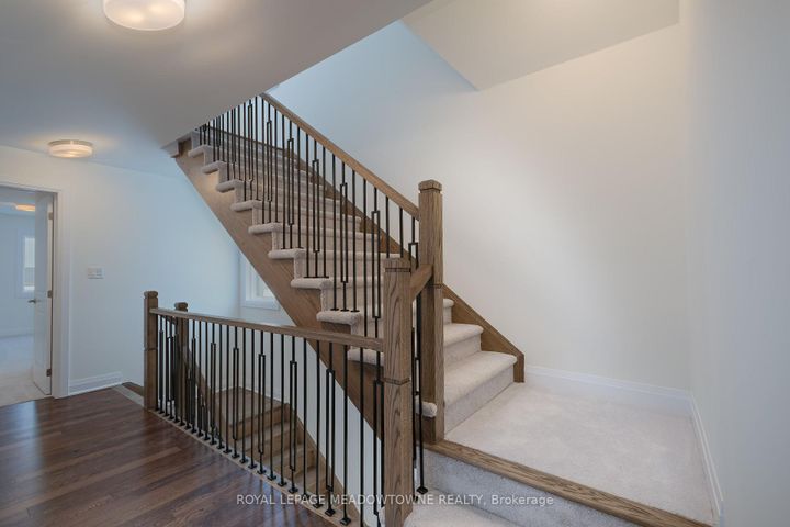 Photo 32 at 68 Spiritwood Way, Northwest Brampton, Brampton