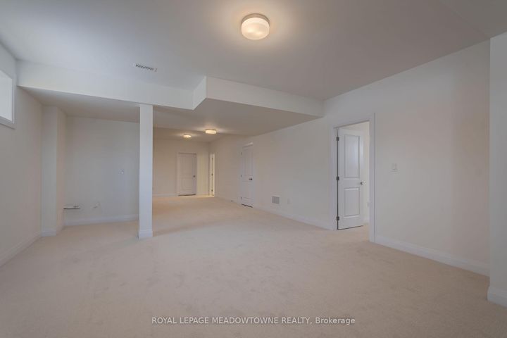 Photo 40 at 68 Spiritwood Way, Northwest Brampton, Brampton