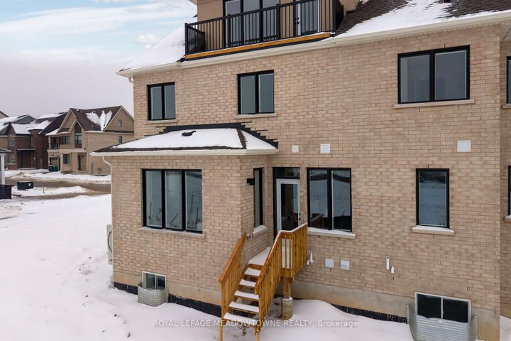 Photo 47 at 68 Spiritwood Way, Northwest Brampton, Brampton