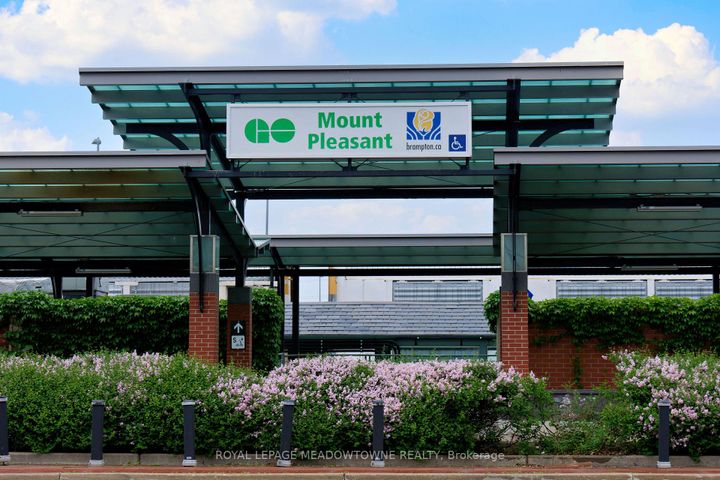 Photo 49 at 68 Spiritwood Way, Northwest Brampton, Brampton