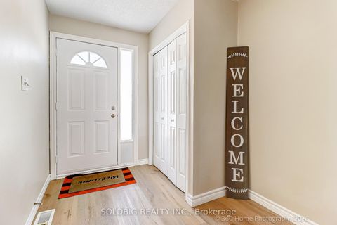 Photo 9 at 9 Loscombe Drive, Bowmanville, Clarington