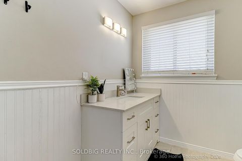 Photo 14 at 9 Loscombe Drive, Bowmanville, Clarington