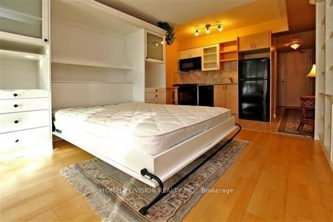 Photo 3 at 2509 - 600 Fleet Street, Niagara, Toronto