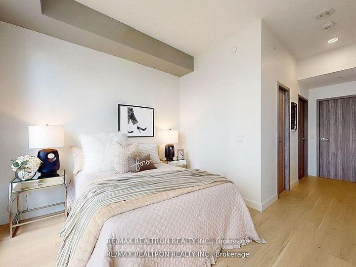 Photo 20 at Th515 - 95 McMahon Drive, Bayview Village, Toronto