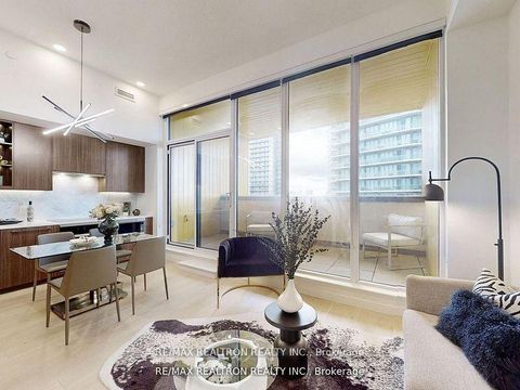 Photo 10 at Th515 - 95 McMahon Drive, Bayview Village, Toronto