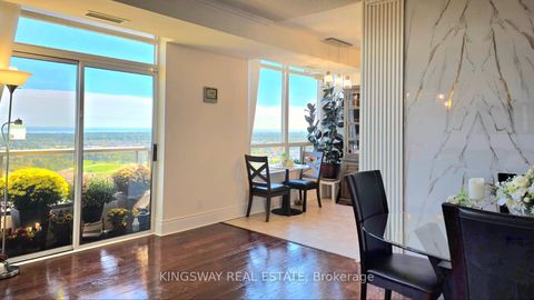 Photo 6 at 3009 - 3880 Duke Of York Boulevard, City Centre, Mississauga