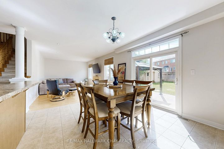 Photo 10 at 76 Cobblestone Court, Wellington, Brampton