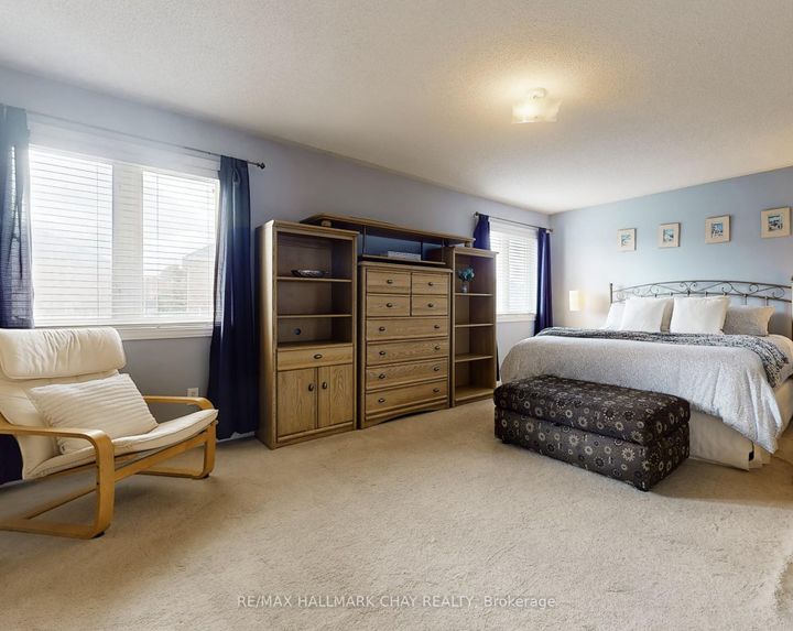 Photo 16 at 76 Cobblestone Court, Wellington, Brampton