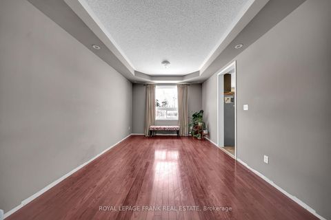 Photo 6 at 2300 Bridle Road, Windfields, Oshawa