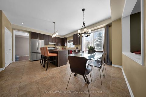 Photo 13 at 2300 Bridle Road, Windfields, Oshawa