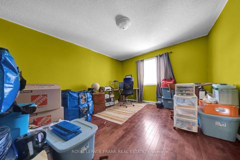 Photo 38 at 2300 Bridle Road, Windfields, Oshawa