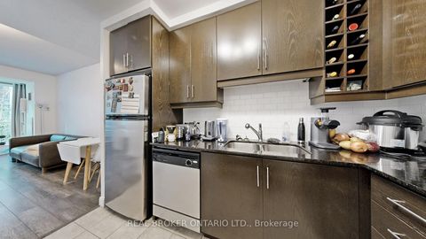 Photo 8 at 313 - 38 The Esplanade, Waterfront Communities C8, Toronto