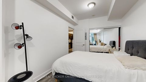 Photo 10 at 313 - 38 The Esplanade, Waterfront Communities C8, Toronto