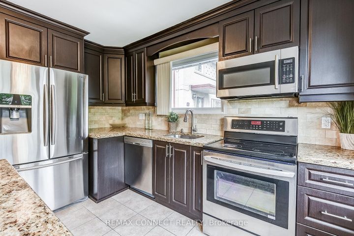 Photo 7 at 53 Glory Crescent, West Hill, Toronto