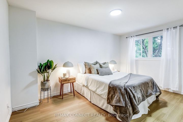 Photo 8 at 53 Glory Crescent, West Hill, Toronto