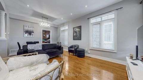 Photo 5 at 968 Coyston Drive, Eastdale, Oshawa