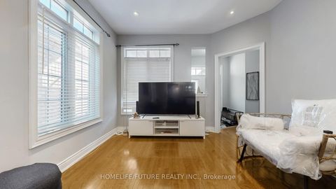 Photo 6 at 968 Coyston Drive, Eastdale, Oshawa