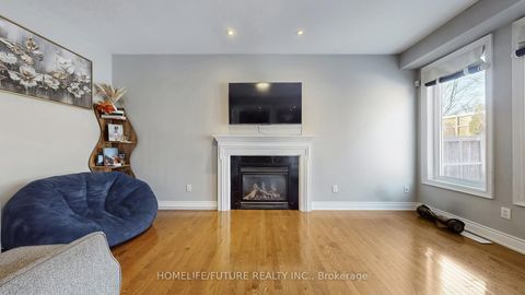 Photo 9 at 968 Coyston Drive, Eastdale, Oshawa