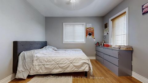 Photo 26 at 968 Coyston Drive, Eastdale, Oshawa