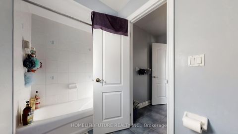 Photo 29 at 968 Coyston Drive, Eastdale, Oshawa