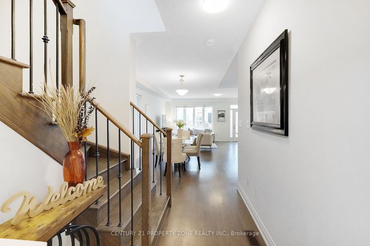 Photo 7 at 477 Izumi Gate, FO Ford, Milton