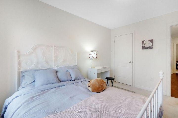 Photo 30 at 477 Izumi Gate, FO Ford, Milton