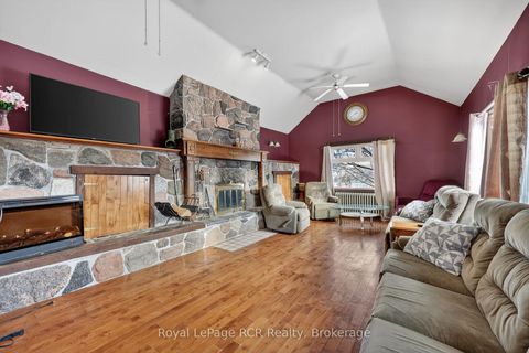 Photo 17 at 2553 County Road 42, Rural Clearview, Clearview