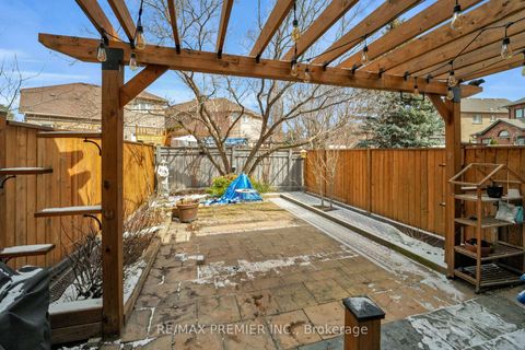 Photo 37 at 15 Michelle Drive, East Woodbridge, Vaughan