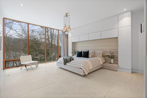 Photo 17 at 58 Timberlane Drive, Westgate, Toronto