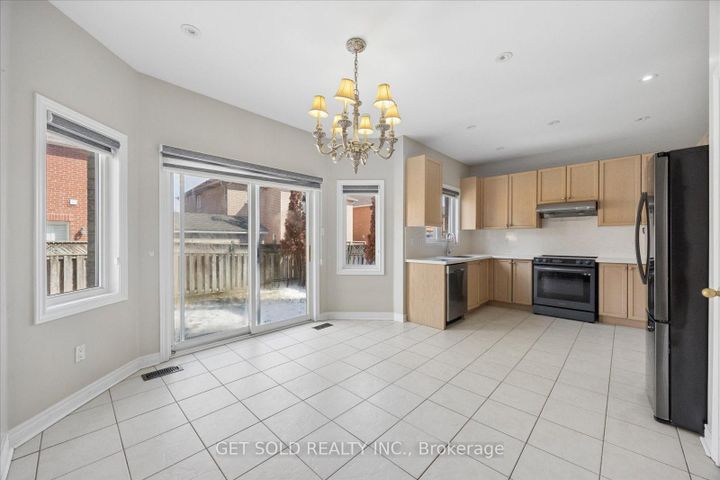 Photo 8 at 25 Mountain Gorge Road, Wellington, Brampton