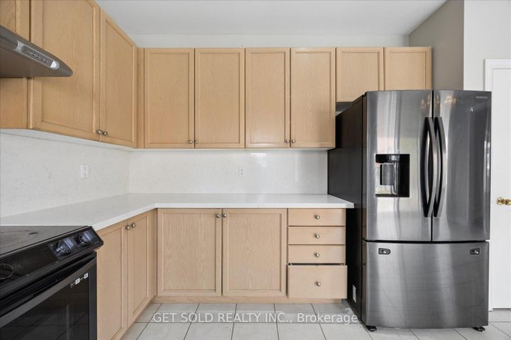 Photo 10 at 25 Mountain Gorge Road, Wellington, Brampton