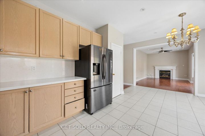 Photo 11 at 25 Mountain Gorge Road, Wellington, Brampton