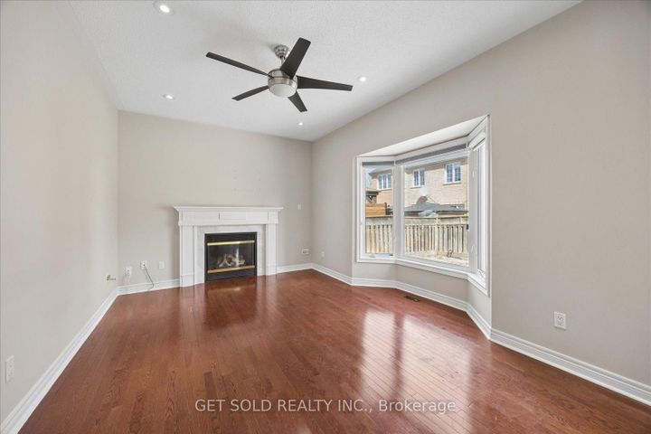 Photo 15 at 25 Mountain Gorge Road, Wellington, Brampton