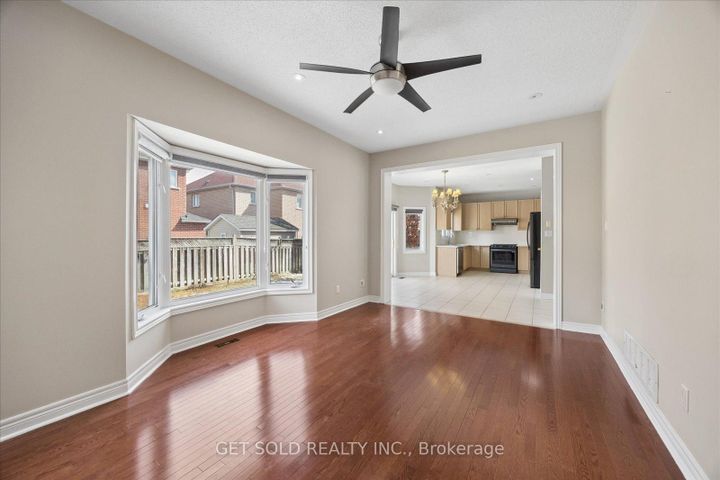 Photo 16 at 25 Mountain Gorge Road, Wellington, Brampton