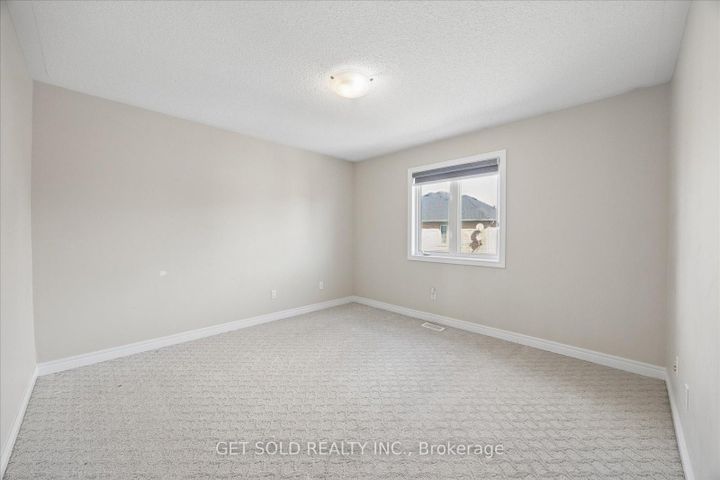 Photo 26 at 25 Mountain Gorge Road, Wellington, Brampton