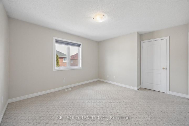 Photo 27 at 25 Mountain Gorge Road, Wellington, Brampton