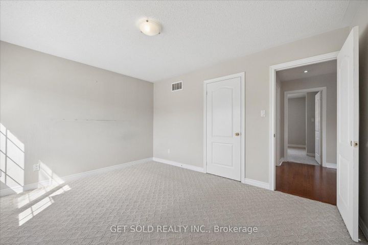 Photo 30 at 25 Mountain Gorge Road, Wellington, Brampton