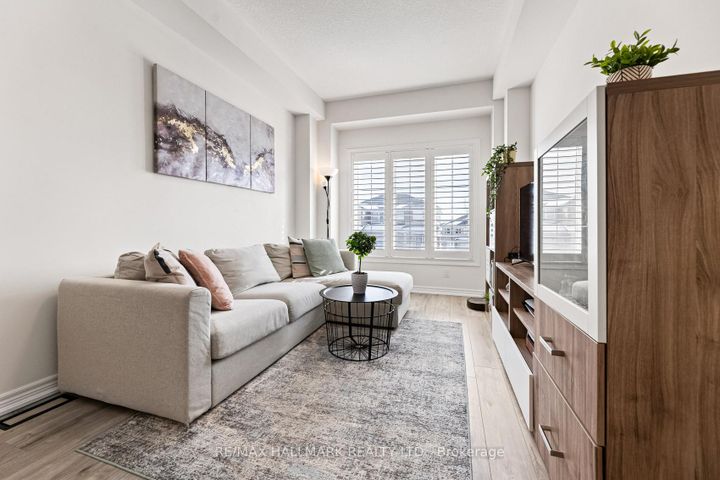 Photo 8 at 283 Skinner Road, Waterdown, Hamilton