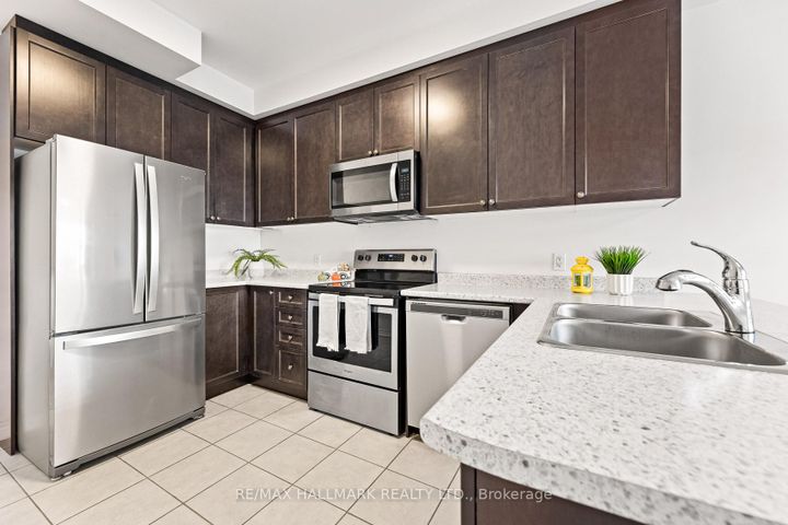 Photo 13 at 283 Skinner Road, Waterdown, Hamilton