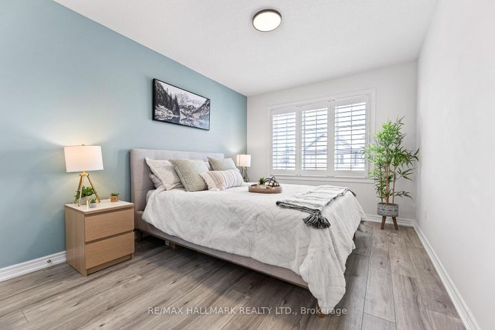 Photo 18 at 283 Skinner Road, Waterdown, Hamilton