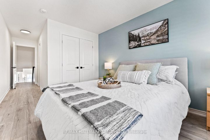 Photo 19 at 283 Skinner Road, Waterdown, Hamilton